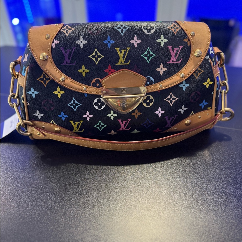 LOUIS VUITTON x Murakami 
Monogram Multicolor Beverly MM Black